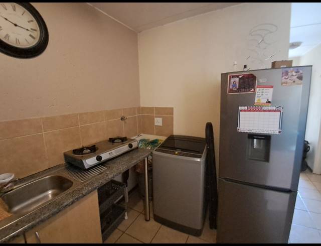 2 BEDROOM SECTIONAL TITLE FOR SALE IN COMET